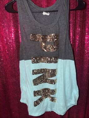 Love Pink' Two-Tone Sequin Graphic Tank Top - Gray & Light Blue